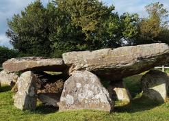 Arthur's Stone, Dorstone: neolithic tomb June 2019